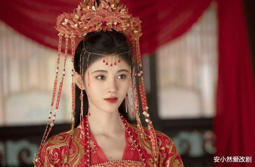 嘉南传|《嘉南传》里的这些面孔，让观众涌现了一波又一波的回忆杀