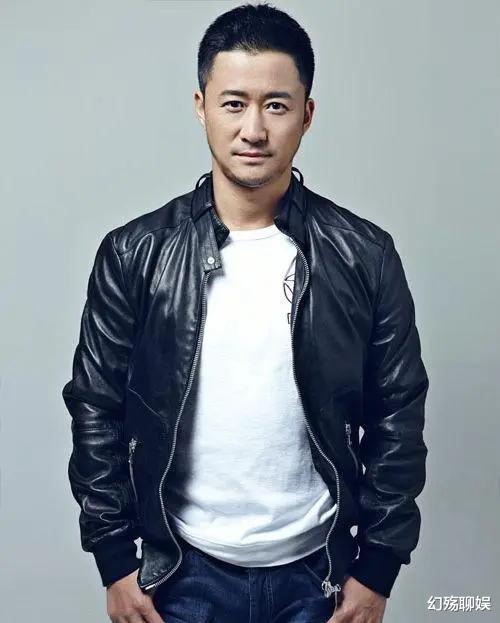 吴京|她抛弃吴京转投富商怀抱，前男友一猝死一出家，如今沦为卖鱼大妈