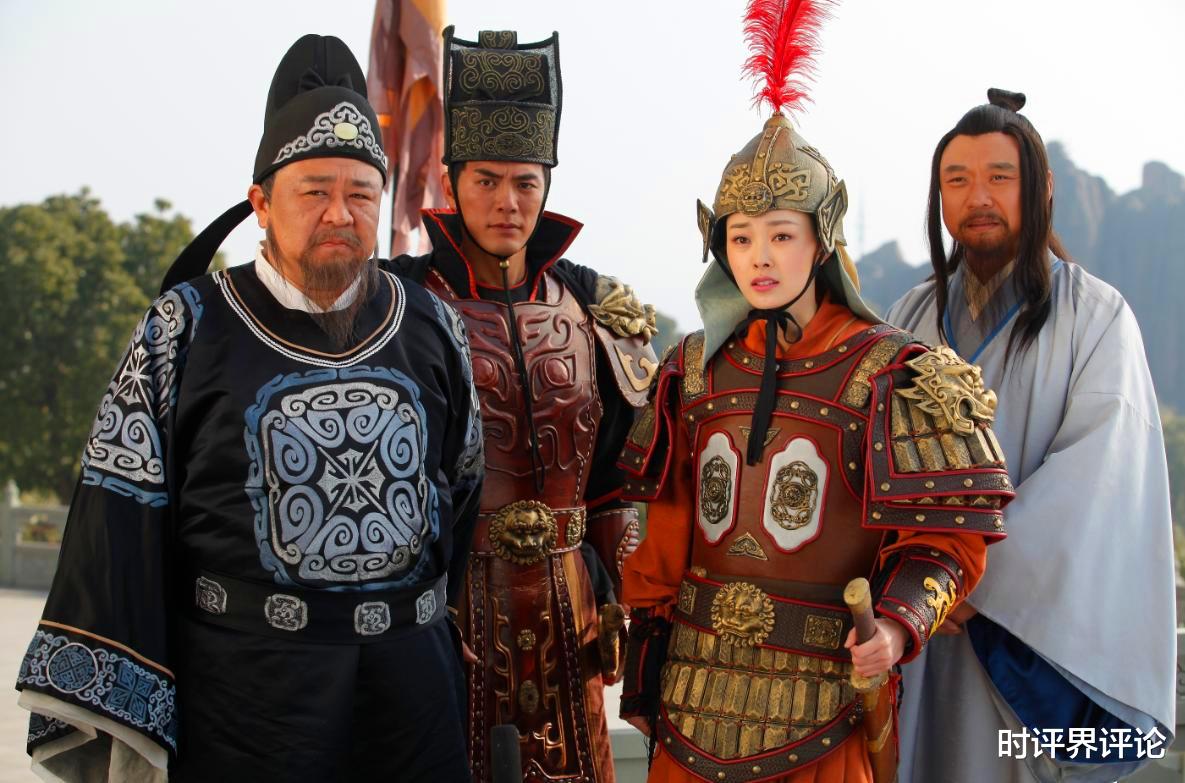 时评界评论 殷建光：网店骗人，还是4S店“宰客”? 这事儿必须弄明白