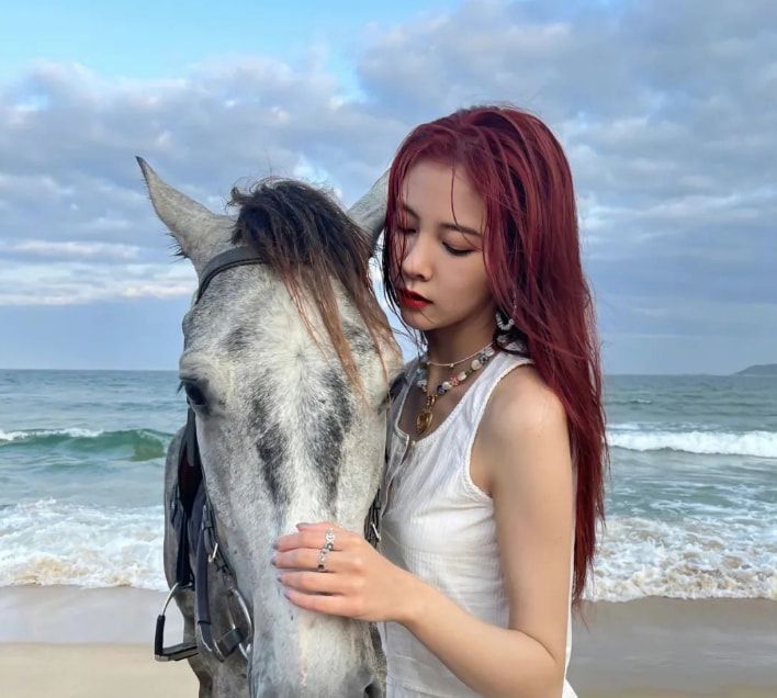 香奈儿|“人鱼公主”林珍娜：一度被评为“世界第一美”，却无缘国内发展