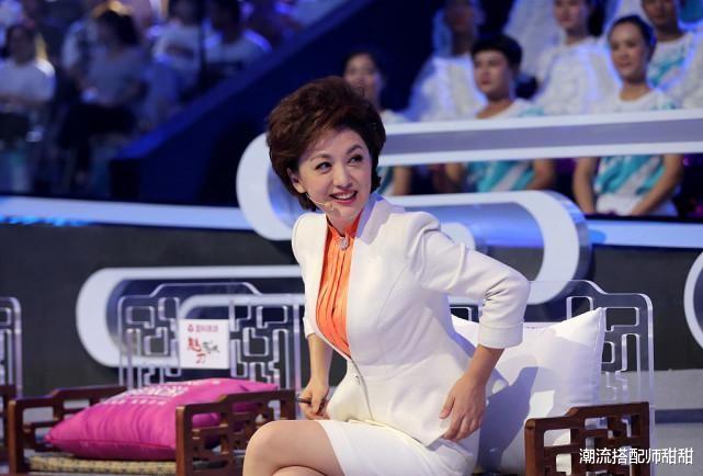 穿衣搭配|海霞都已经快50岁了，但高清镜头下，仍然没有什么老气感