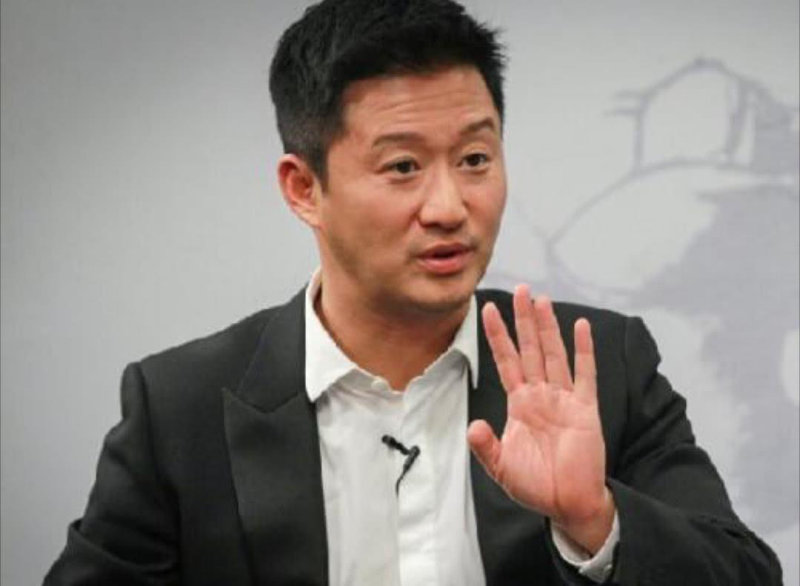 陶慧敏|吴京投资《你好，李焕英》，结果赚大了，他和贾玲有什么关系？