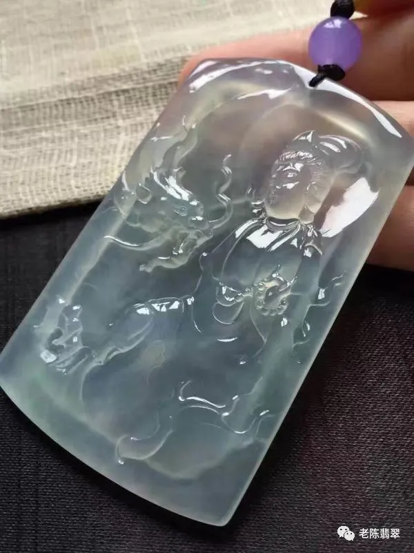 翡翠|如何买翡翠？老陈为你讲述购买翡翠的“四不信”