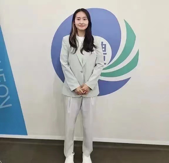 时尚风行派|意大利失手了？奥运代表团服装像把西瓜穿身上，比中国青花瓷还土
