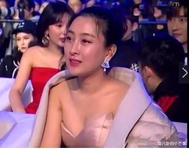 马苏|110斤马苏与90斤关晓彤同框比身材：20斤的差距在哪里？她的眼神绝了