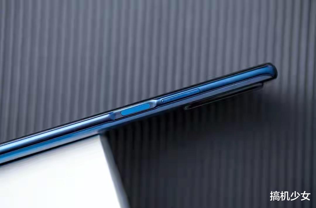 華為榮耀|為新機開路，麒麟820+真全面屏+鴻蒙系統，從2399跌至1359元