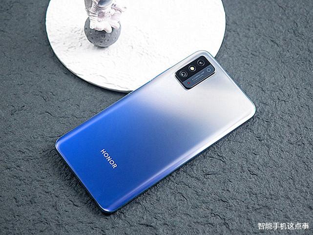 小屏|叫好不叫座的四款手机,热度正在逐渐走低!