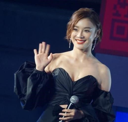 袁姗姗|因长相漂亮被老师力劝做演员，现在却因长相过于完美，而火不起来