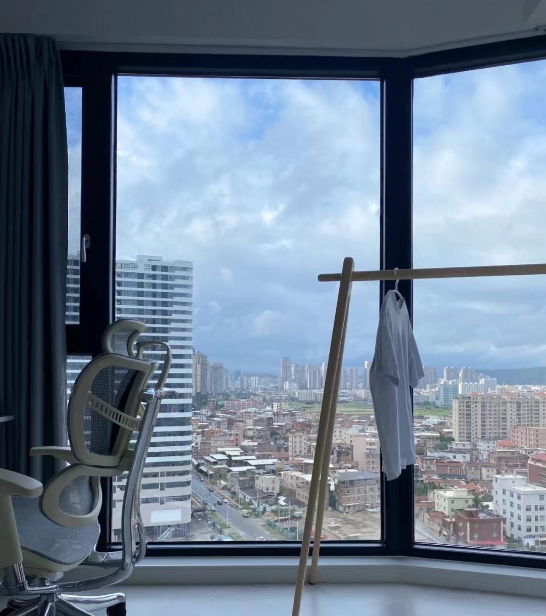 110㎡简约风，花费10W做橱柜，全屋“空无一物”，太舒适了