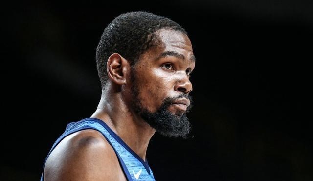 爱红烧肉|比起首战输给法国，波波维奇该意识到，31岁妖卫才是美国男篮核心