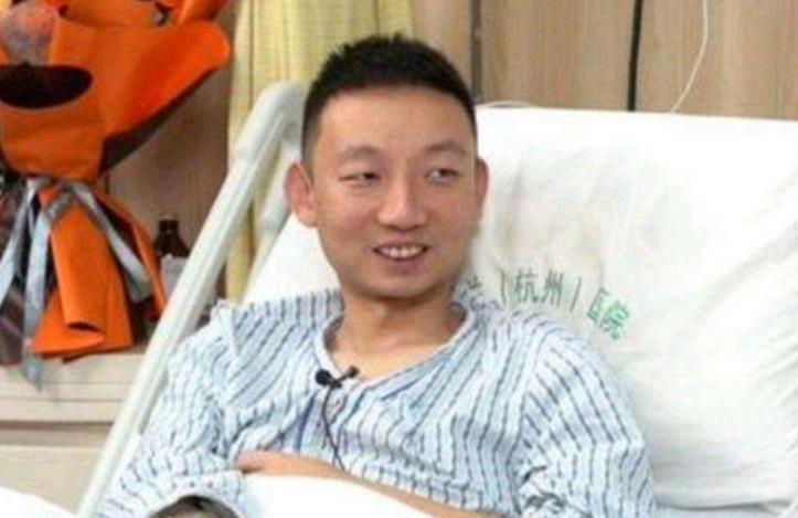 杜新枝|曝闫所长被调走，杜粉欢呼雀跃，杜新枝为何不感谢闫所长引热议