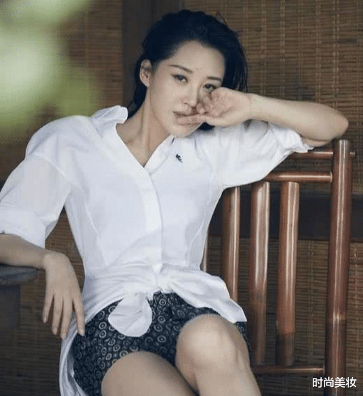 时尚美妆|许晴美了大半辈子,皮肤像牛奶一样嫩滑,透露保养秘诀就两点