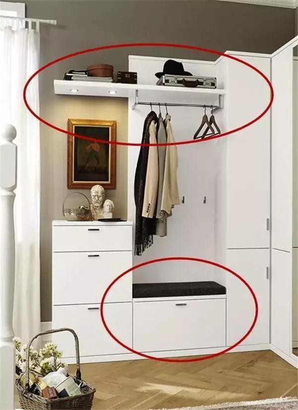 别小看玄关,这样设计一下,分分钟多出一个衣帽间