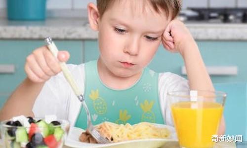 奇新妙闻|对待孩子的不开心,家长要掌握哄孩子的妙招