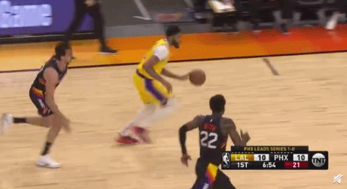 保羅|踢襠！惡犯！保羅末節(jié)被雪藏！冠軍夢(mèng)啊，蛋碎一地了