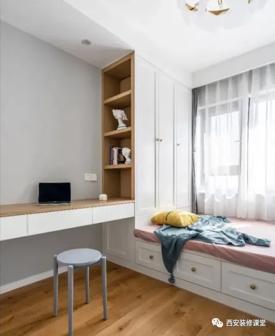 小房间做榻榻米,怎么布局更合理?