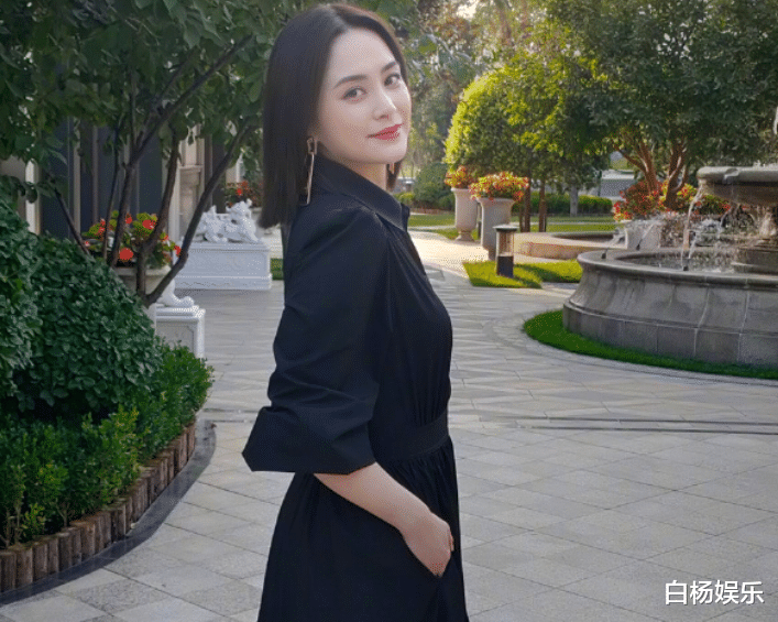 赵丽颖|阿娇离婚后首参加综艺，40岁身材走样胖到认不出，当真这么放飞？