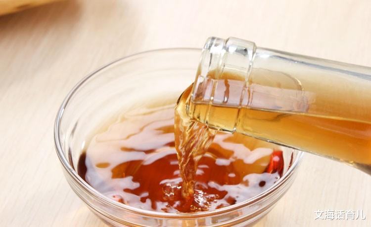 文海话育儿|3种调味品“阻止”孩子长高，太多数家长炒菜爱放，害了孩子