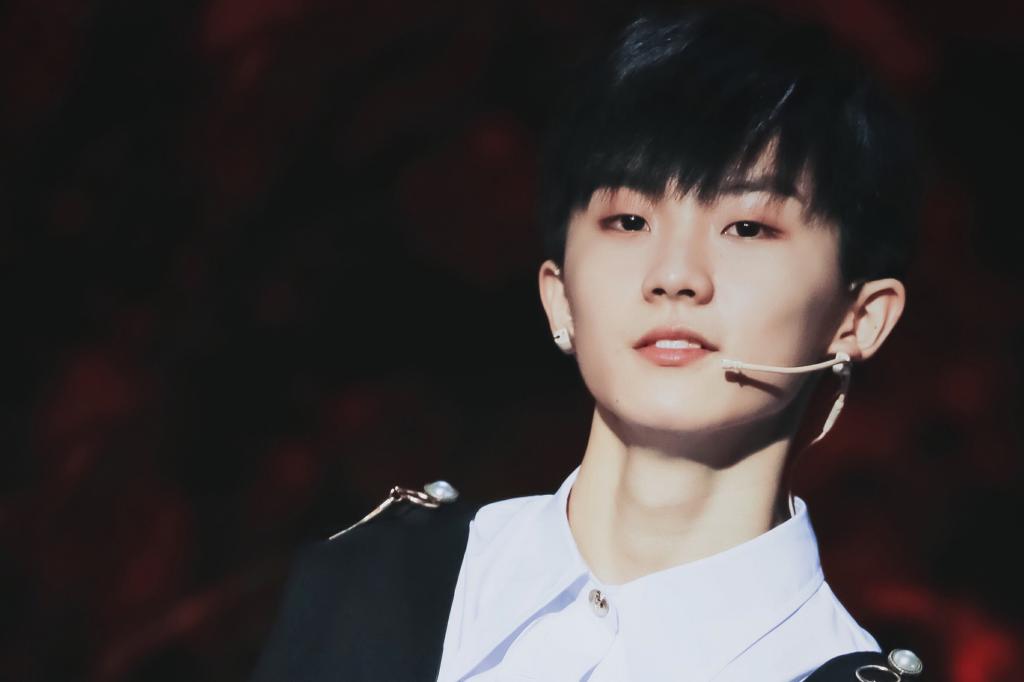 马嘉祺|贤妻为帮老公还债拍烂剧？马嘉祺“二战”也悬？李一桐发文辟谣？