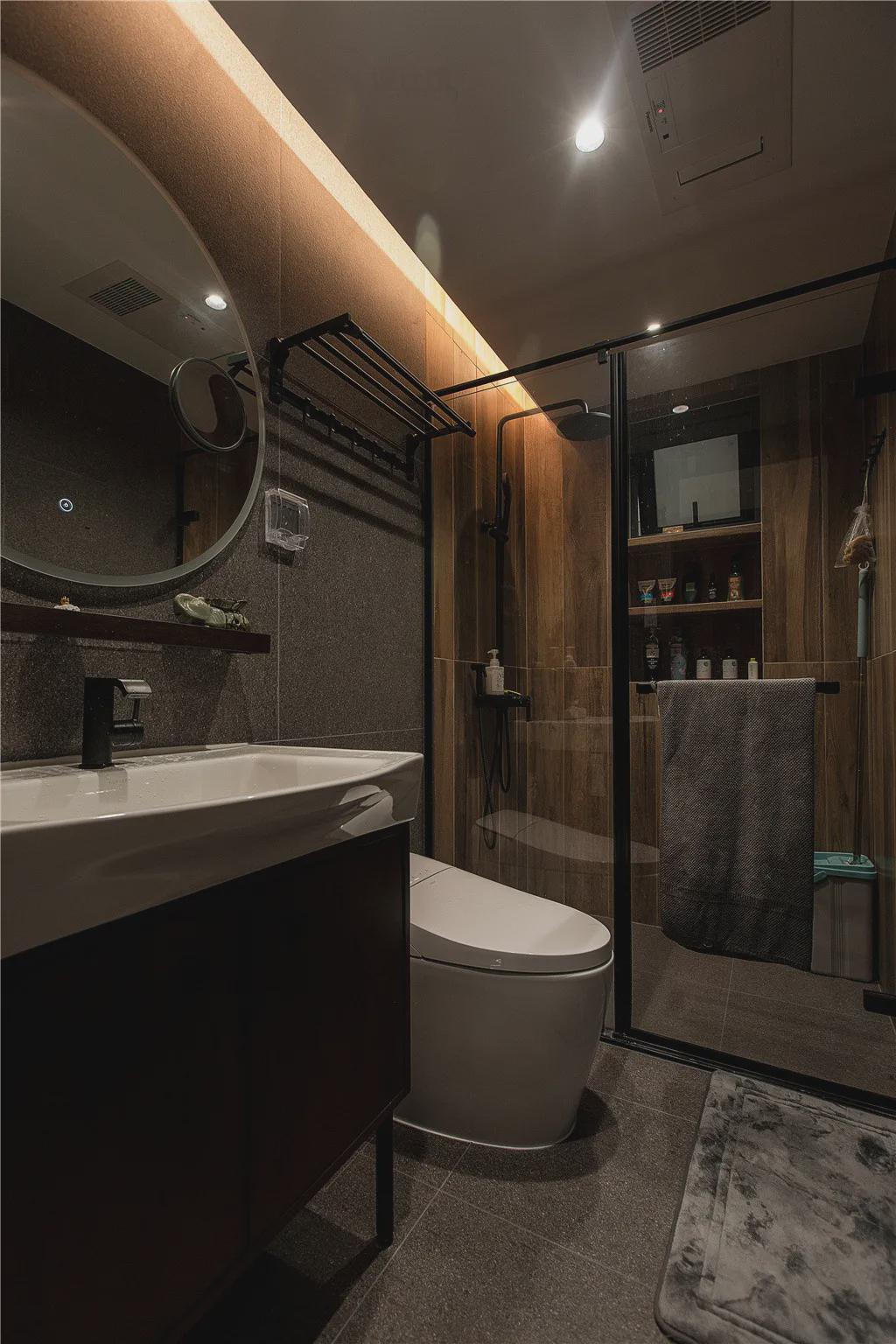 107㎡简约复古，硬装简单设计，以色彩与软装为主，效果高级独特