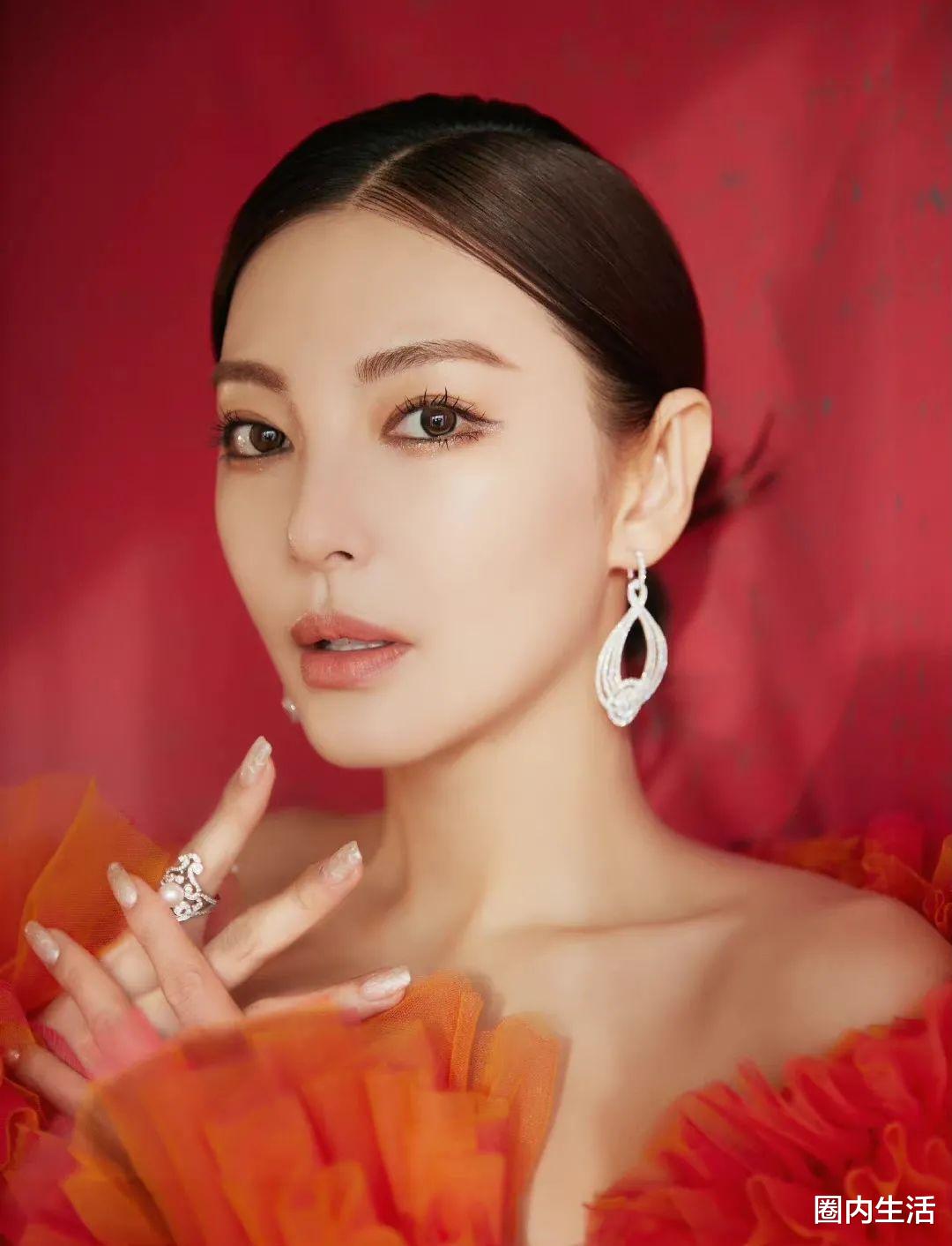 张雨绮|张雨绮和李柄熹已经be了，现在两人更多的是利益关系？