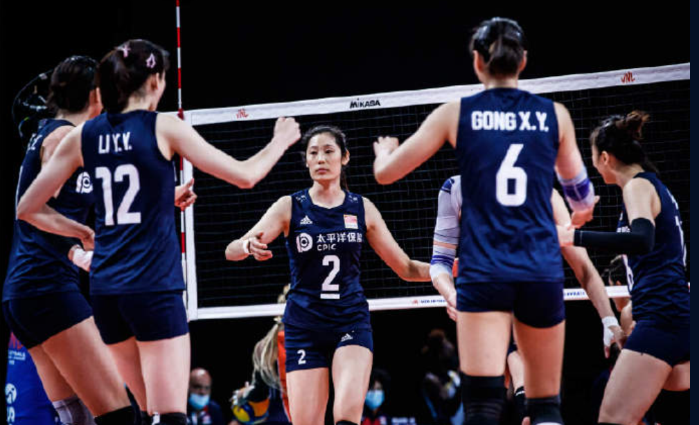 李盈莹|郎平急了喊话：冲出血路！中国女排3-1险胜，李盈莹决胜局大爆发