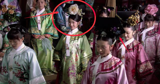 甄嬛传|甄嬛传：夏冬春被赏一丈红，并非是她以下犯上，看她头上戴了啥？