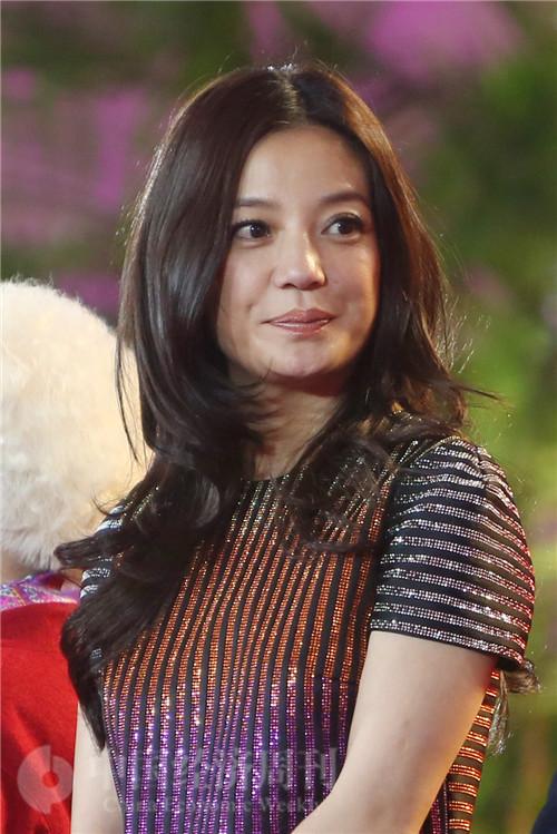 赵薇|赵薇资本布局已超20年！关联14家企业，其中8家为存续状态6家千万股权被冻结