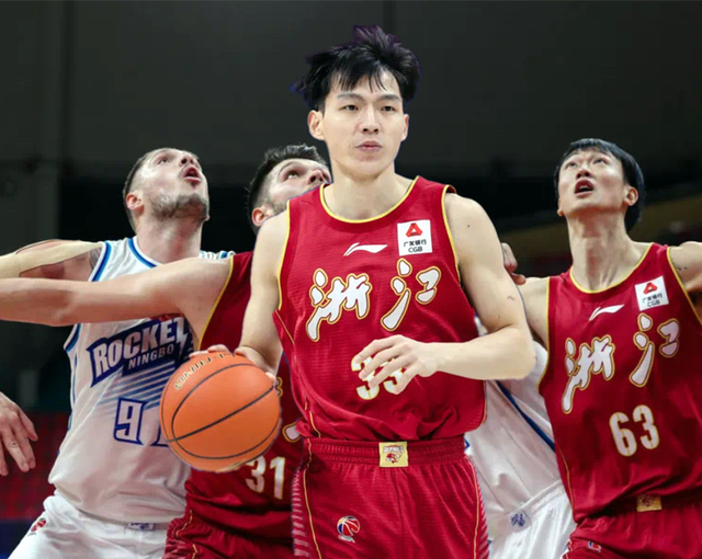 辽宁男篮|CBA今日赛事：稠州稳胜，上海能赢，山东遇麻烦，看辽篮如何复仇