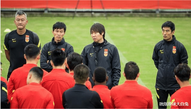 国足|CCTV5直播中国男足VS关岛,于大宝和蒋光太搭档,李铁不会带郑智