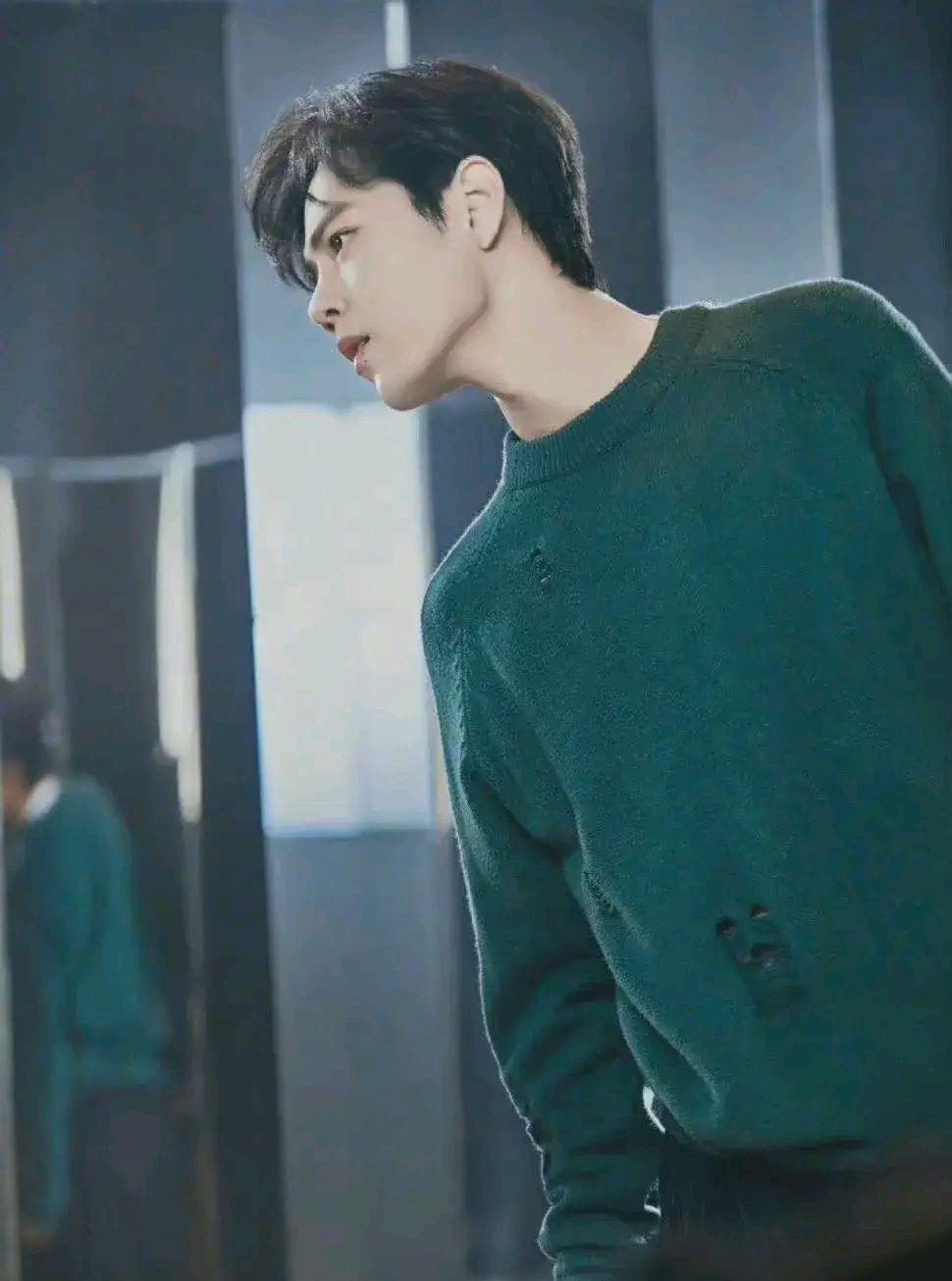 肖战|伪装成肖战粉丝，两种身份反复切换，这位顶流粉丝不简单！