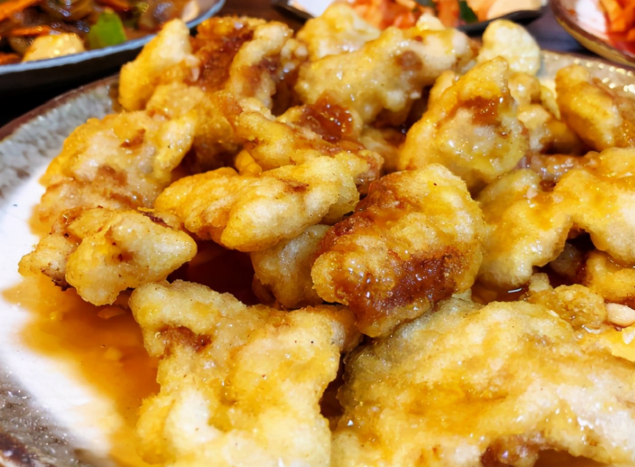 茄子|这5种美食，想瘦身就别碰！吃了容易上瘾，热量等于“喝油”