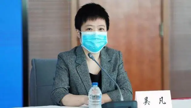 上海育儿帮|最新安排！3岁以上新冠疫苗要开“打”了！德尔塔病毒疫情频发，疫苗还有用吗？张文宏专业解读！