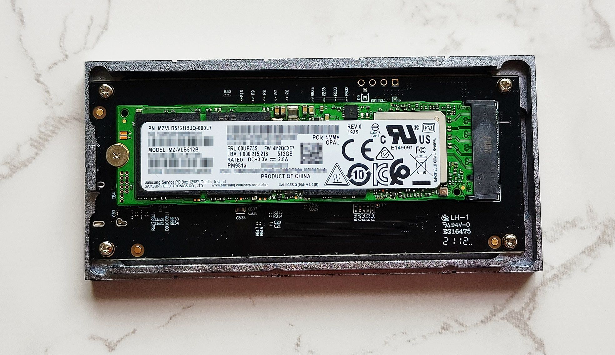 三星PM981a 512GB搭配尤大师USB4魔方硬盘盒且看雷电4接口抢先测