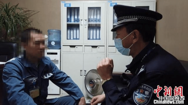 中国网推荐 初中文化男子监狱服刑，5年内自考法律本科，称出狱后想谋一份工作