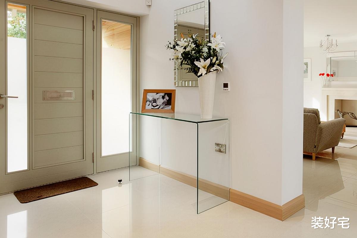 刚装修好的踢脚线,就让我拆掉了,入住后就发现这个决定真对!