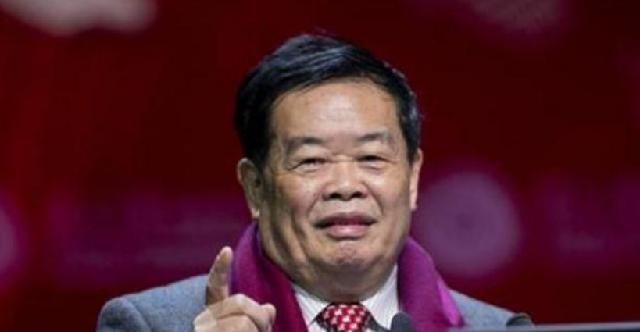 中外漫说 玻璃大王曹德旺:我有今天的成就,从未动用过哥哥的政治资源