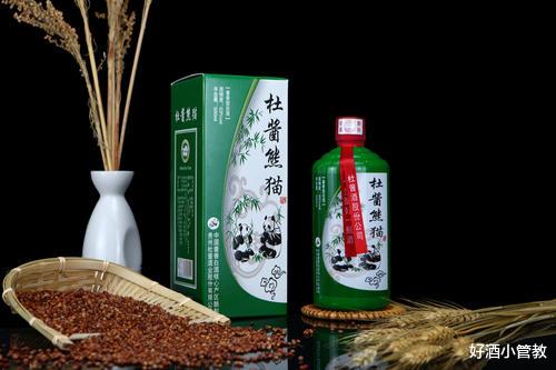 五粮液 买白酒时，3种60元左右的“宴请用酒”别错过，口感不输茅台五粮液