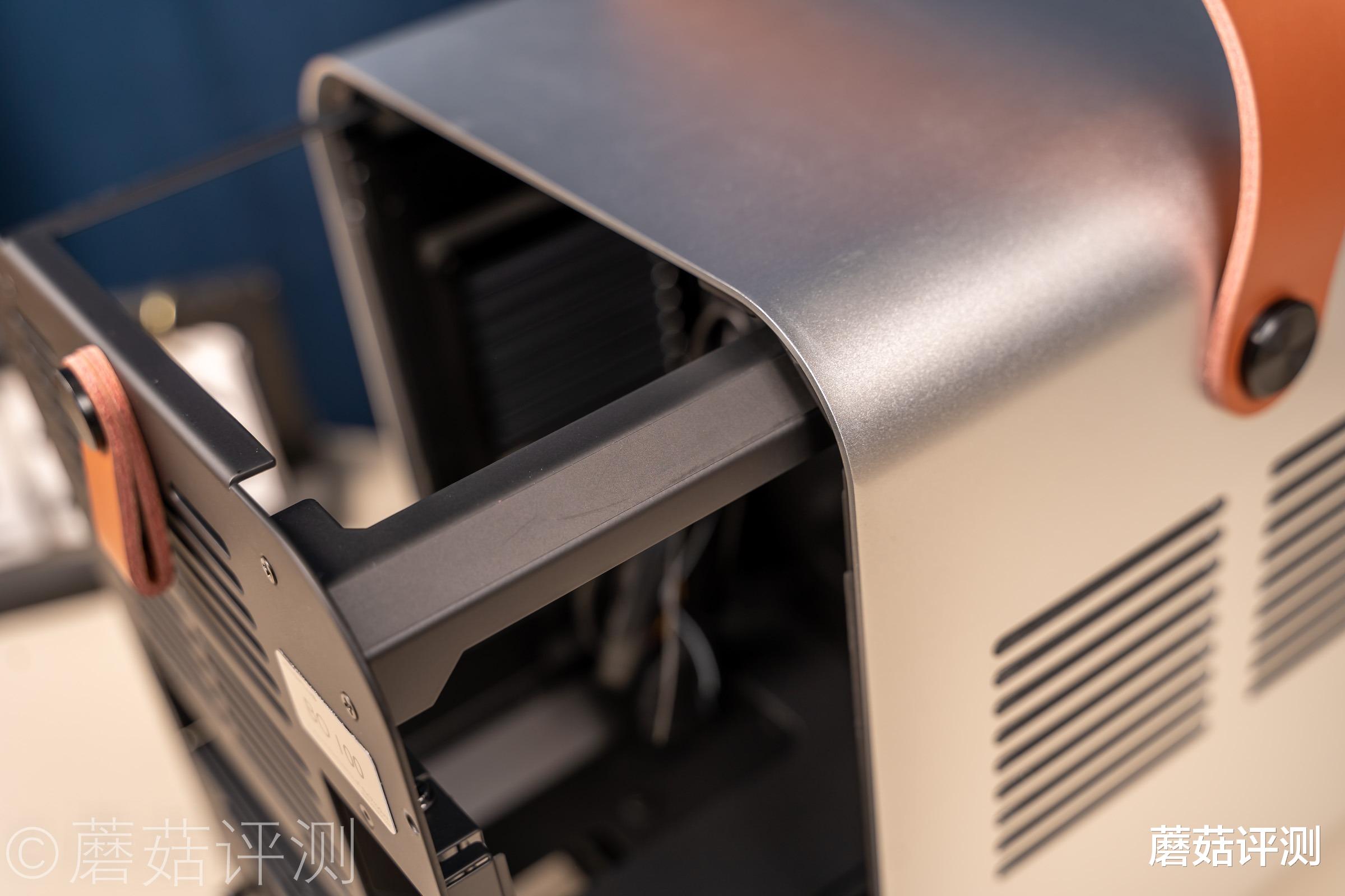 機箱|打造一臺精致小鋼炮、喬思伯BO100機箱 裝機體驗