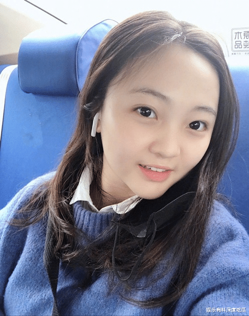 张子萱|童星林妙可,如今颜值爆表,犹如含苞待放的美丽花朵