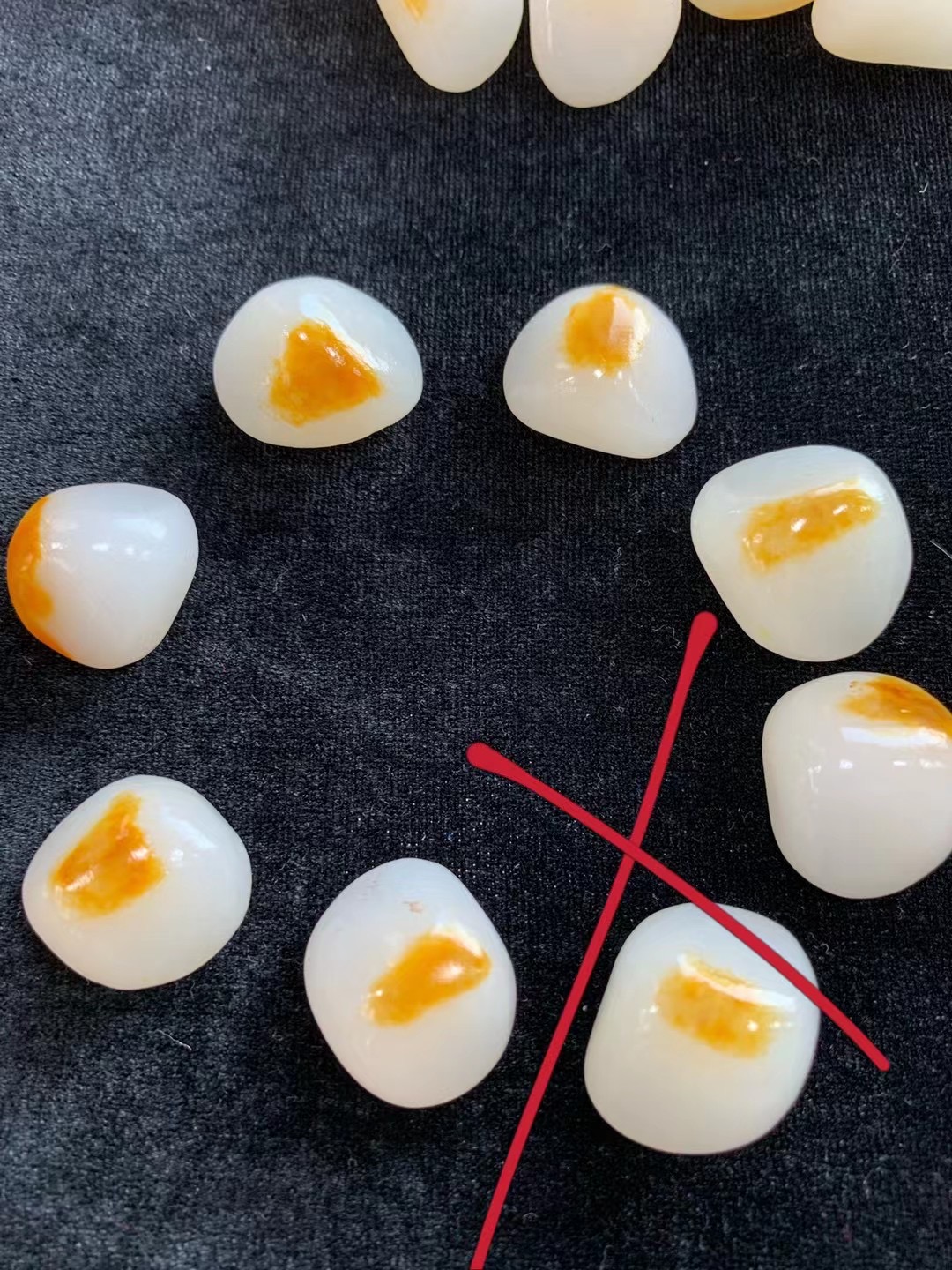 新疆维吾尔自治区|为什么新疆和田玉原石手串一串难求