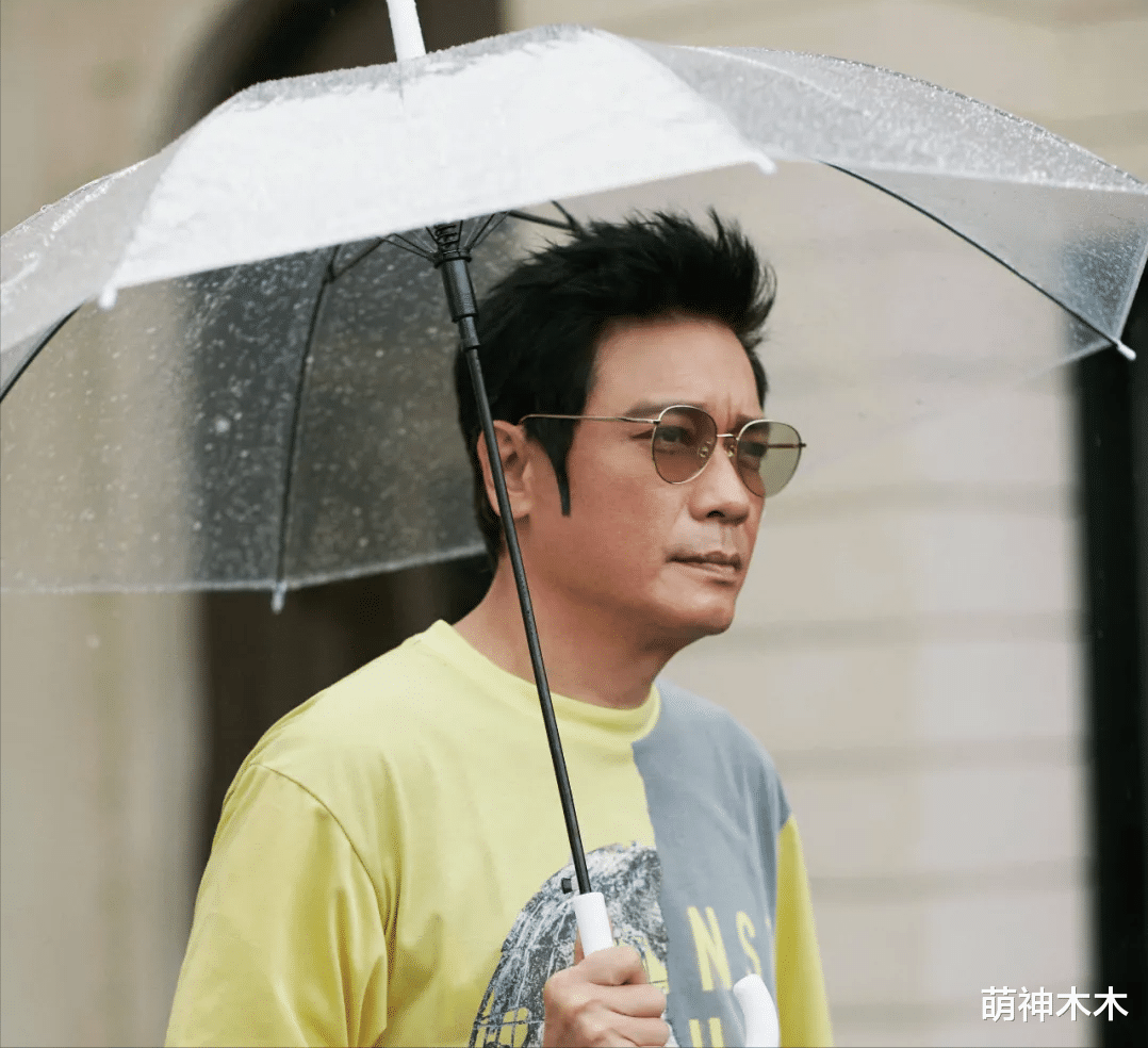 张子萱|罗嘉良现任高调秀恩爱，男方反应冷淡，女方曾为他甘背小三骂名