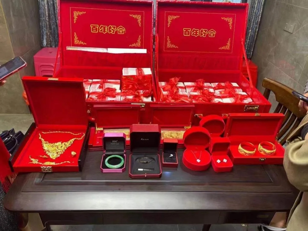 富二代|女网红和CEO富二代的狗血瓜竟然大反转？她真的被冤枉了吗？