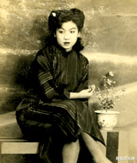 赵丽蓉|赵丽蓉的坎坷一生：两次丧夫一次丧女，72岁患肺癌求安乐死