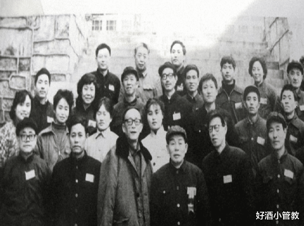 贵州茅台 中国3款和茅台“肩并肩”的好酒，如今行家才喝，你喝过几种？