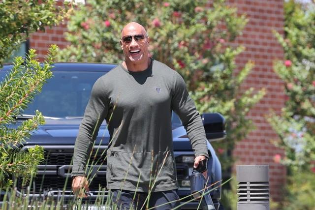 弗兰克|“我不想当反派” 好莱坞演员巨石强森称想成为下一任邦德