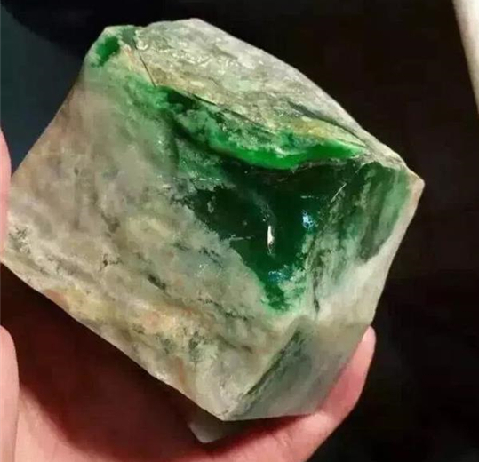 翡翠种水|翡翠种水的划分