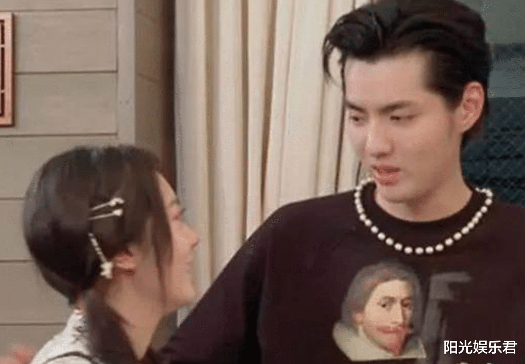 区诺轩|吴亦凡对杨紫杨颖爱答不理，对17岁赵今麦“宠溺有加”，双标太明显