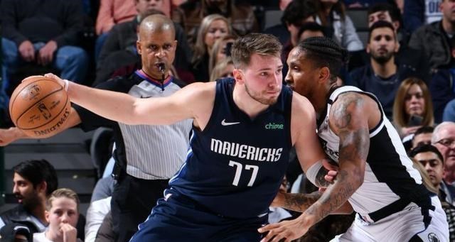 快船队|NBA季后赛第5场——两道闪电,独行侠撞翻逆行快船