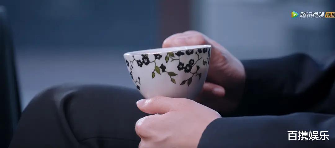 姚安娜|《你是我的荣耀》于途与夏晴见面——细节下的暗流涌动